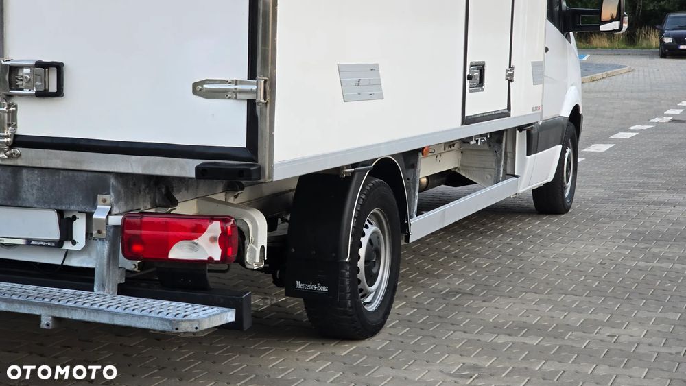 Mercedes-Benz SPRINTER 316 CDI 909❗❗LIFT / IZOTERMA 7 PALET / ZABUDOWA IGLOOCAR / KLIMATYZACJA / SERWIS ASO / SALON POLSKA / 1 WŁAŚCICIEL ❗❗ - 14