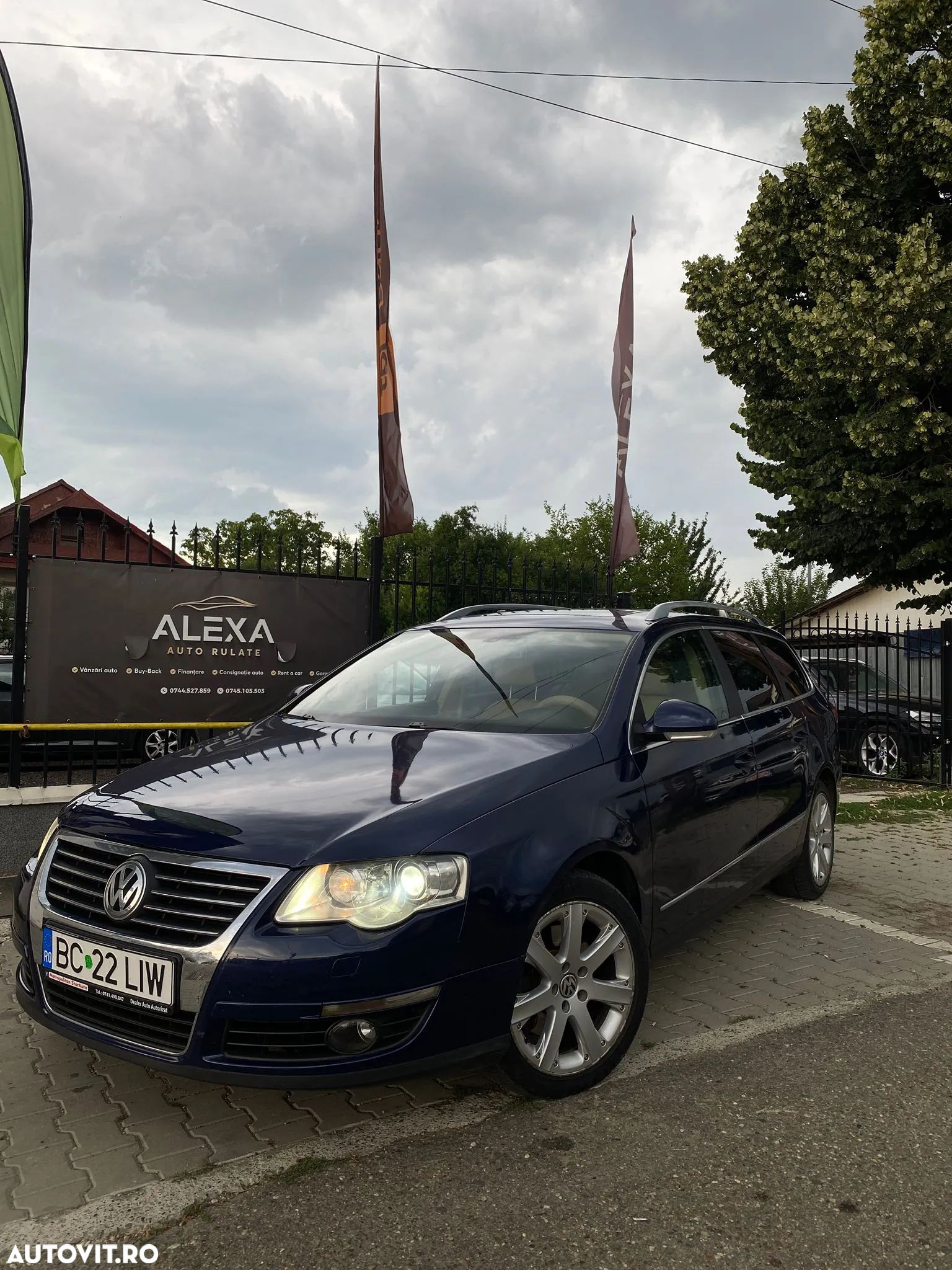 Volkswagen Passat Variant 2.0 TDI Highline DPF DSG - 1