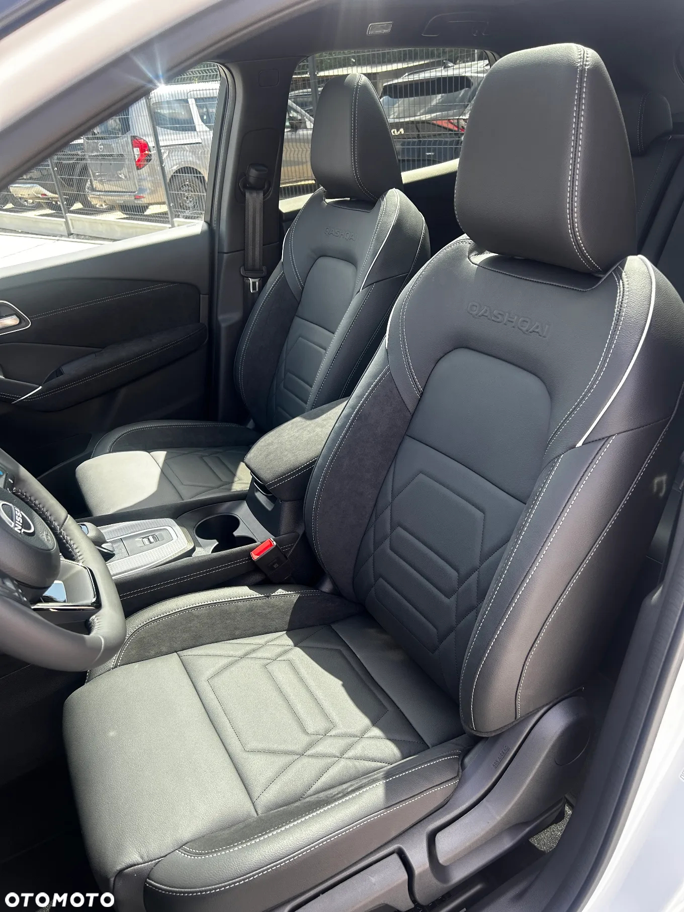 Nissan Qashqai - 13