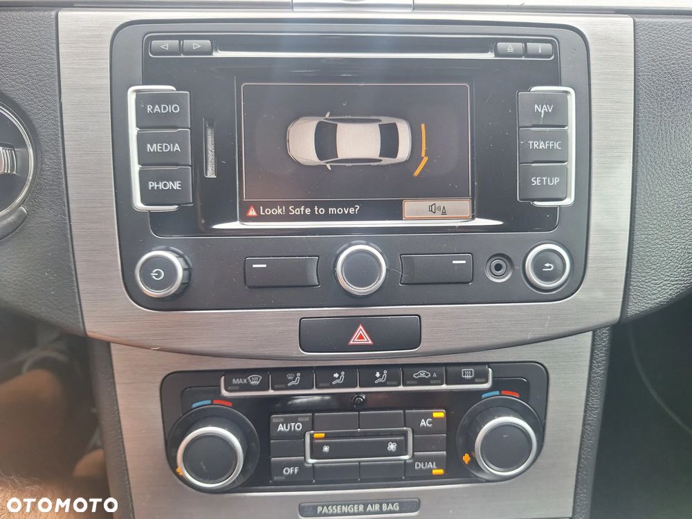 Volkswagen Passat 1.4 TSI BlueMotion Technology Comfortline - 15