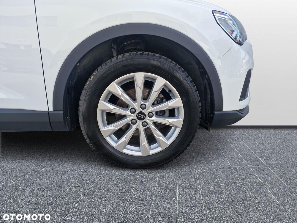 Audi Q3 - 19