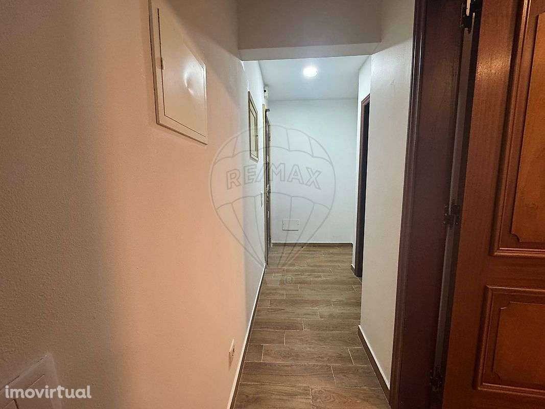 Apartamento T1 para venda - Grande imagem: 2/24