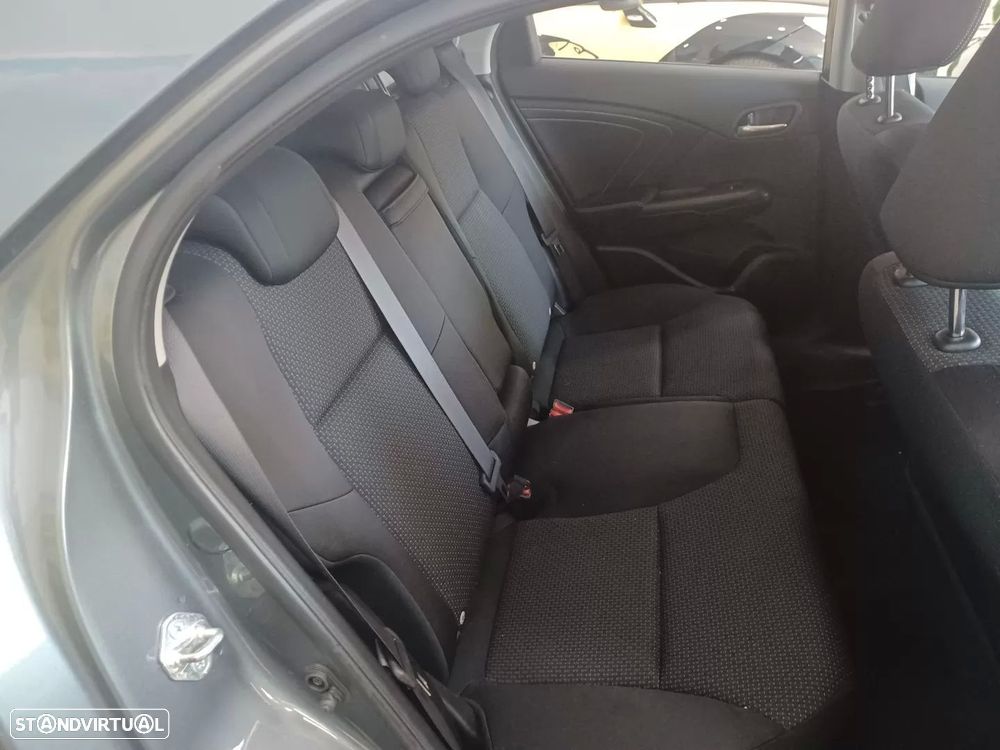 Honda Civic 1.6 i-DTEC Elegance Connect Navi - 25