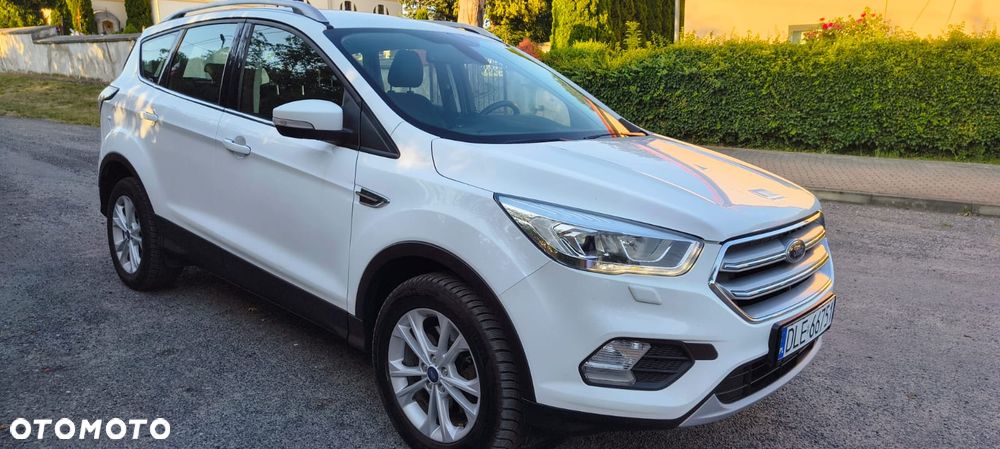Ford Kuga 2.0 TDCi AWD Titanium - 2