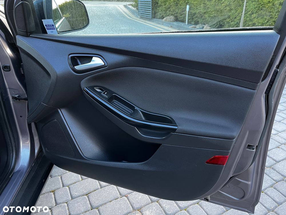 Ford Focus 1.6 TDCi DPF Titanium - 21