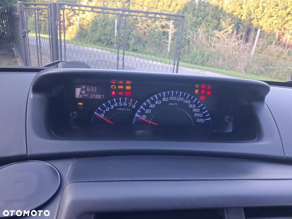 Daihatsu Materia 1.5 - 7