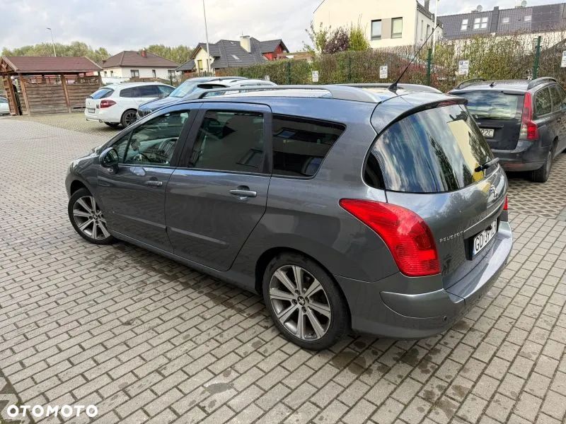 Peugeot 308 - 4