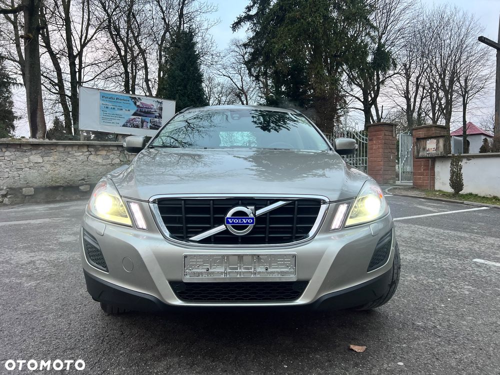 Volvo XC 60 2.0T Powershift RDesign - 29