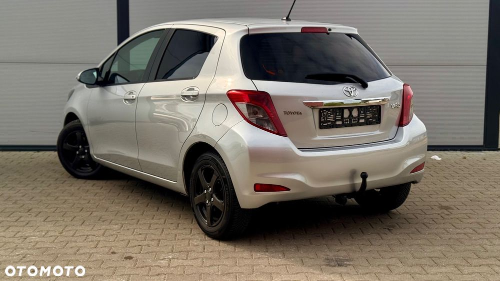Toyota Yaris 1.3 VVT-i Luna - 26