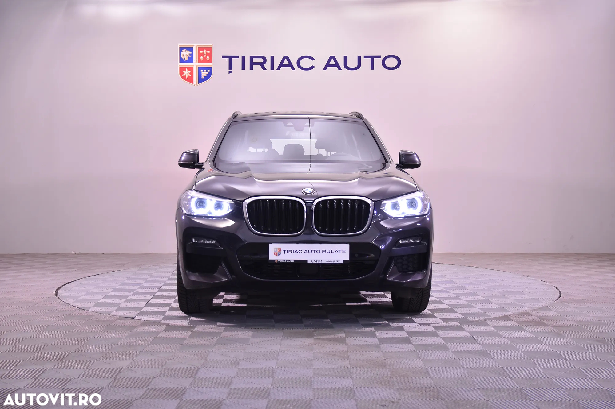 BMW X3 xDrive30i AT - 8