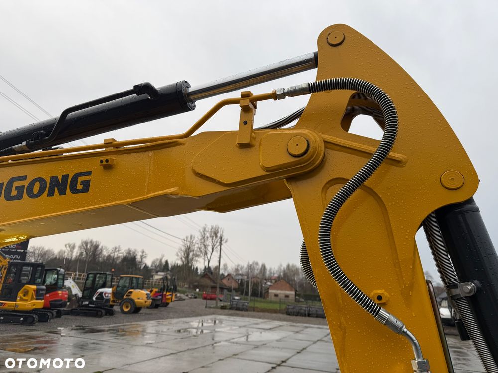 Liu Gong 9035F - 4