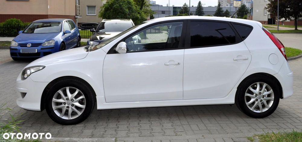 Hyundai i30 1.4 Blue Comfort - 11