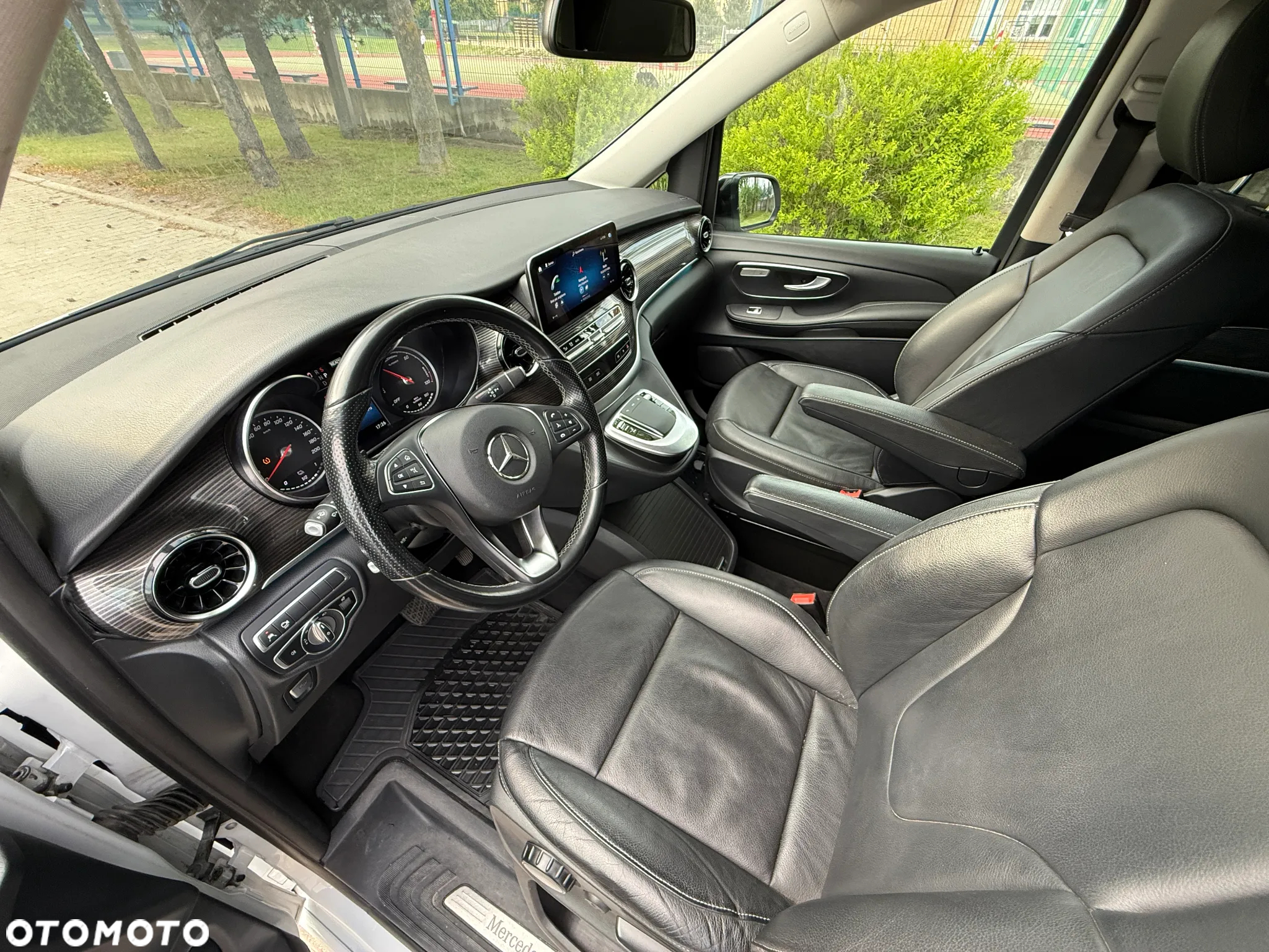 Mercedes-Benz EQV 300 lang Avantgarde Line - 7