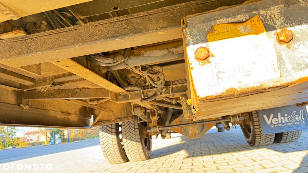 Iveco Aptineo / mała klima / 28 miejsc / winda / CENA: 59000 zł netto - 5
