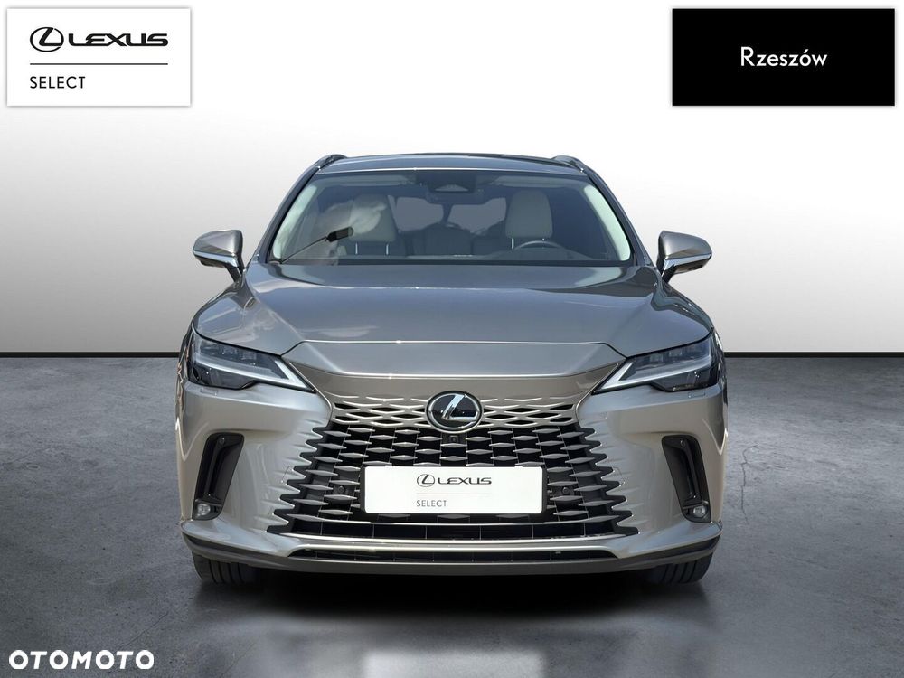 Lexus RX - 8