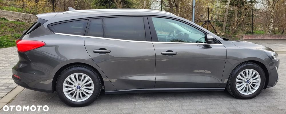 Ford Focus 1.0 EcoBoost Titanium ASS PowerShift - 9