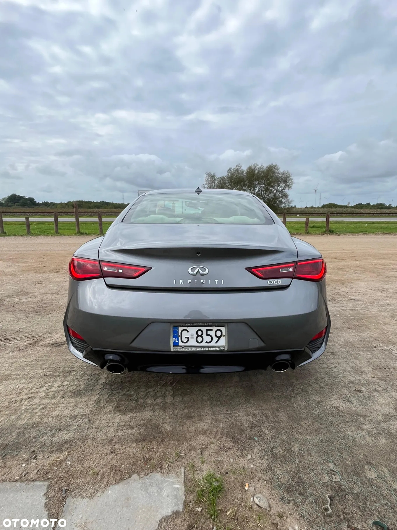 Infiniti Q60 2.0t Premium - 13