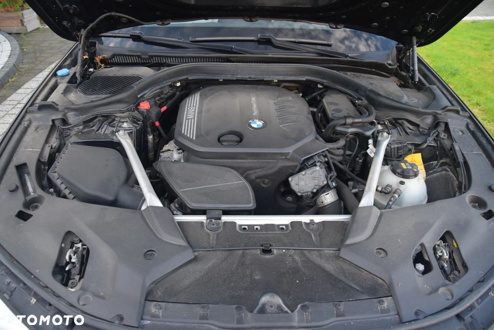 BMW Seria 5 520d xDrive Luxury Line - 34
