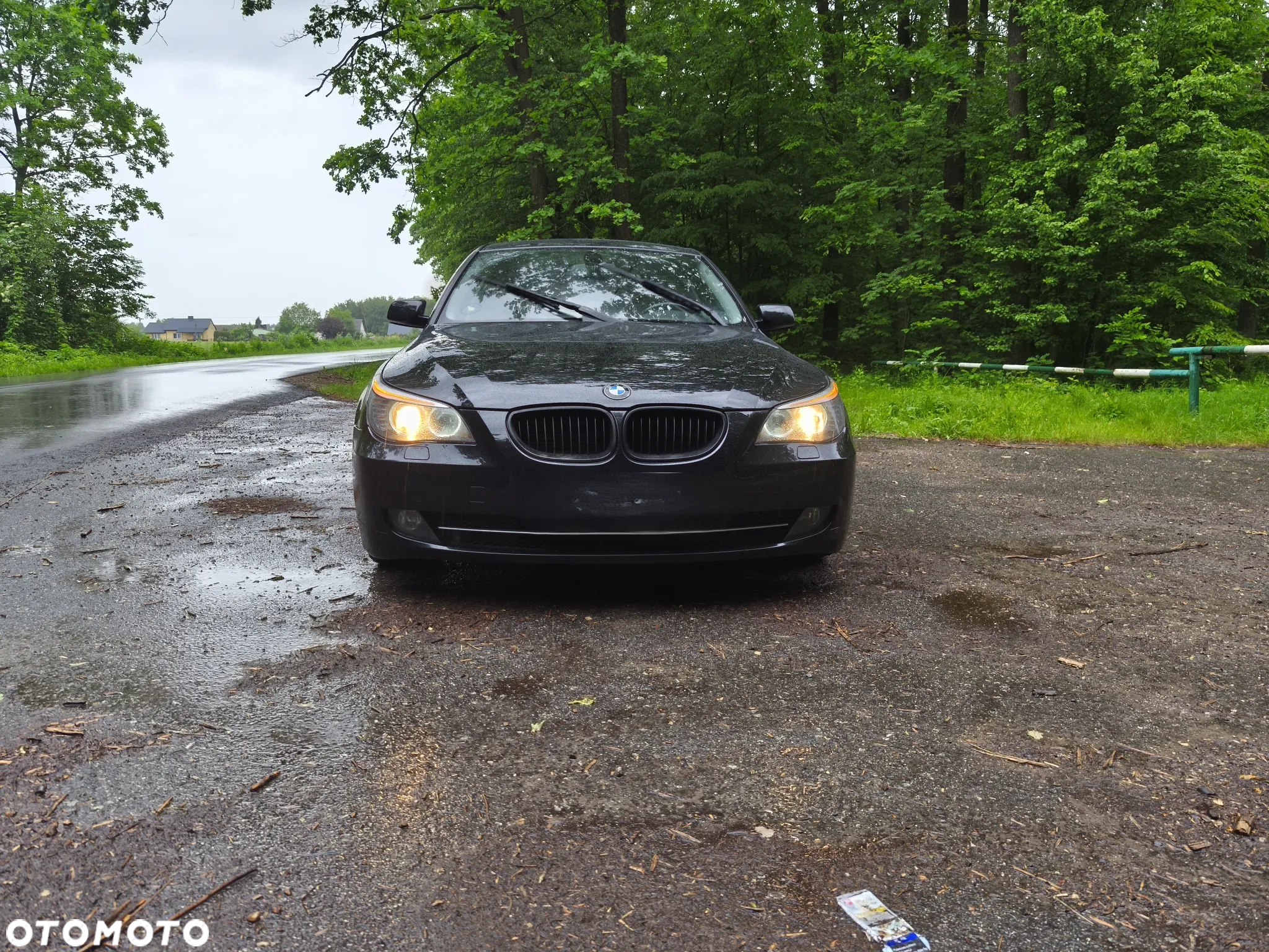 BMW Seria 5 520i - 2