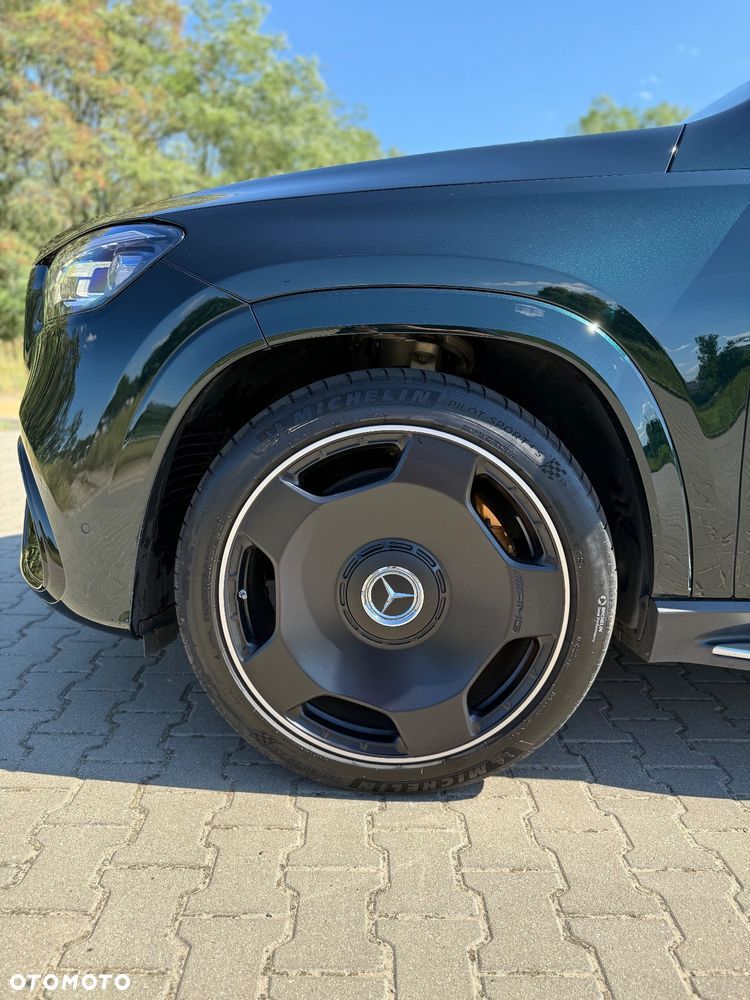 Mercedes-Benz GLS - 13