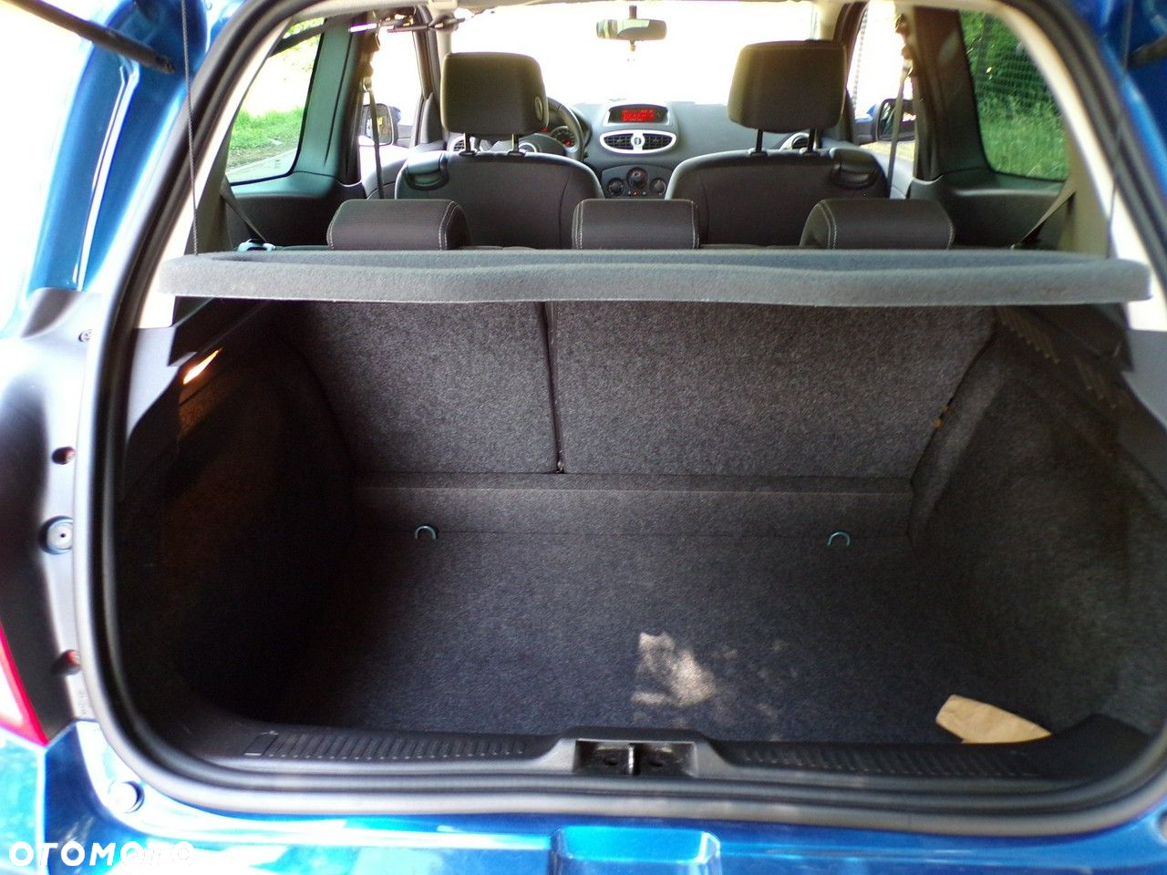 Renault Clio - 25