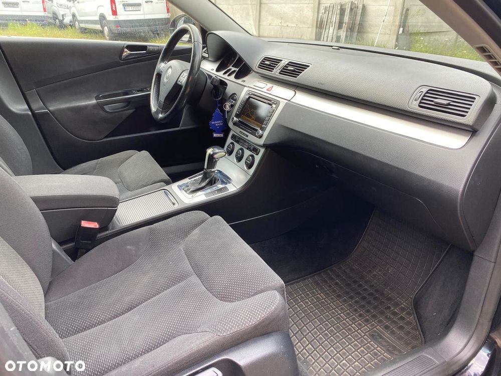 Volkswagen Passat 2.0 TDI DPF DSG Comfortline - 15