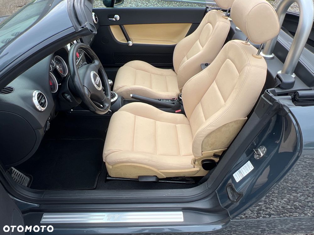 Audi TT Roadster 1.8 T - 15