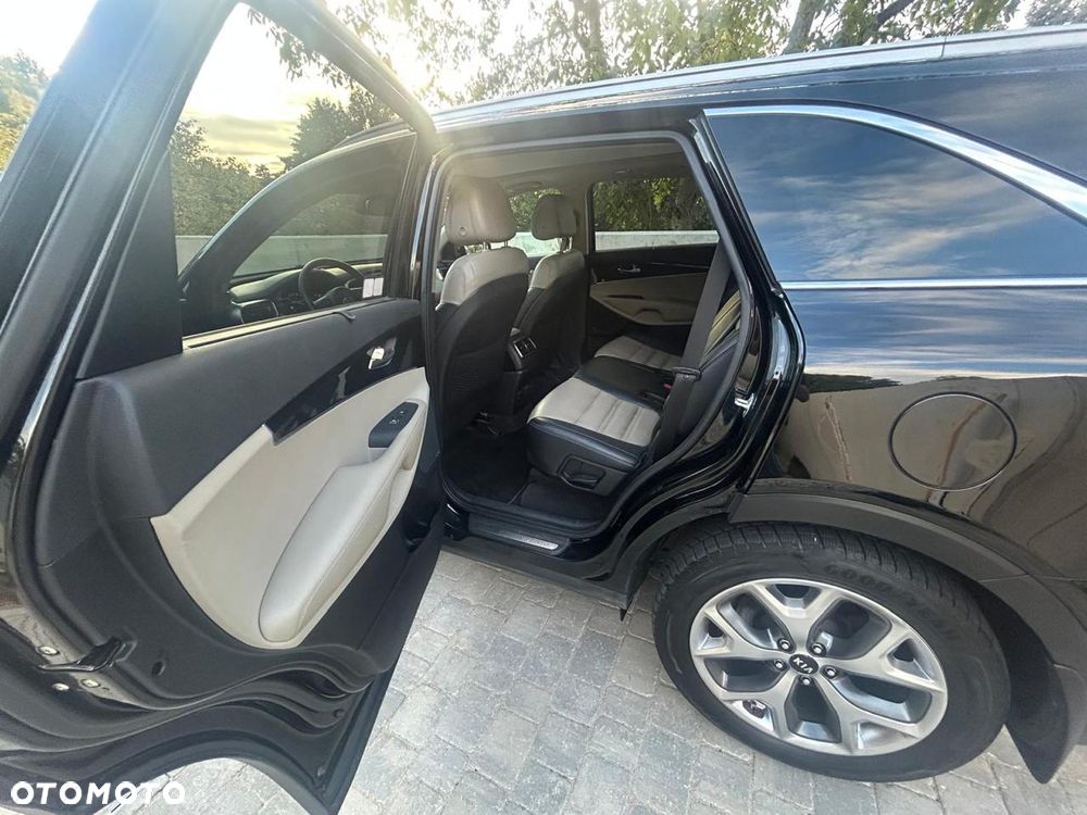 Kia Sorento 2.0 CRDI Business Line Plus - 11