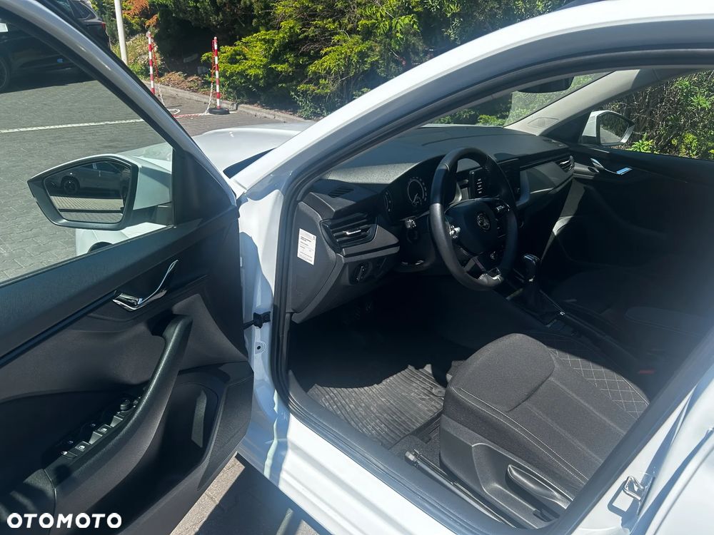 Skoda Kamiq 1.5 TSI Ambition DSG - 9