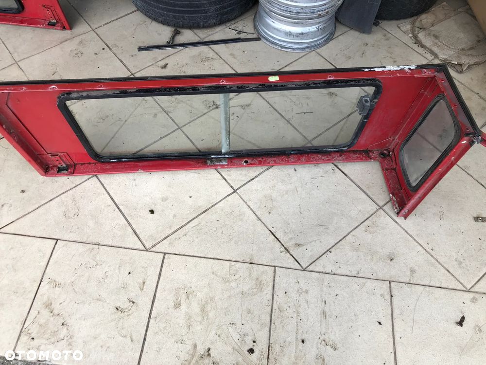 Nadstawka prawa z szybą LAND ROVER DEFENDER 90 - 3