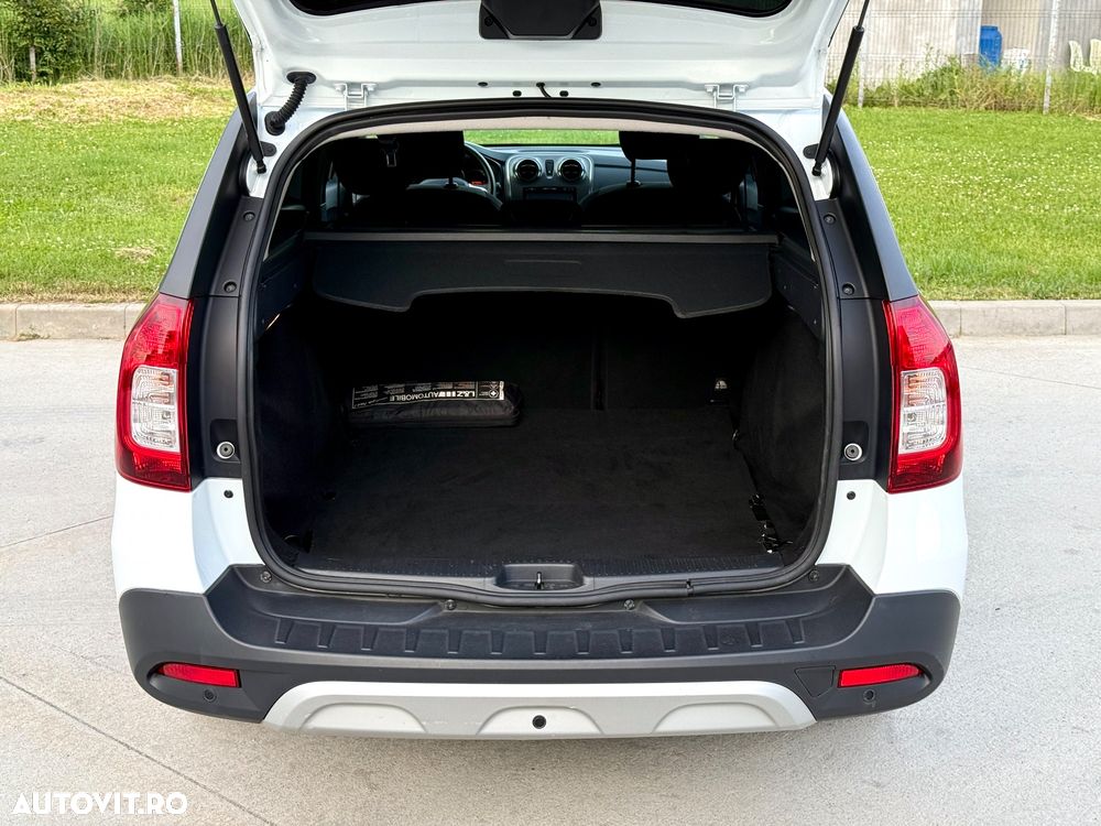 Dacia Logan Stepway 0.9 TCe - 15