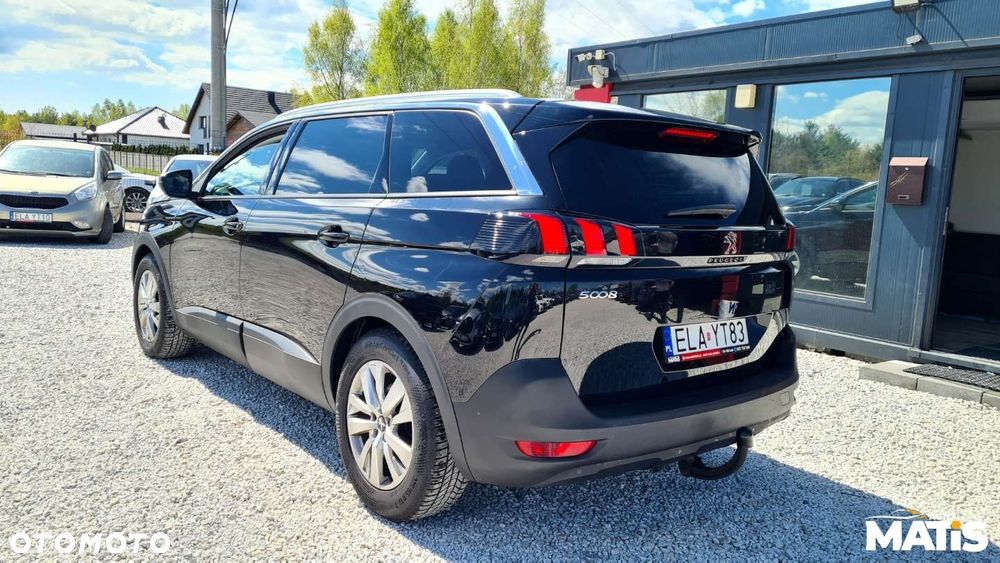 Peugeot 5008 - 2