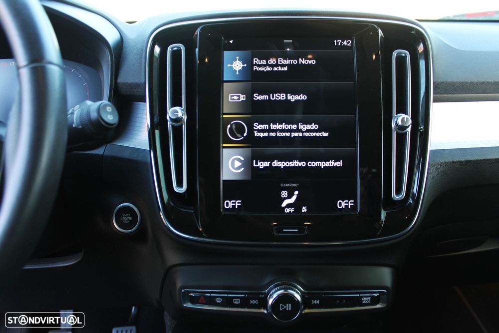 Volvo XC 40 1.5 T2 Momentum Core - 16