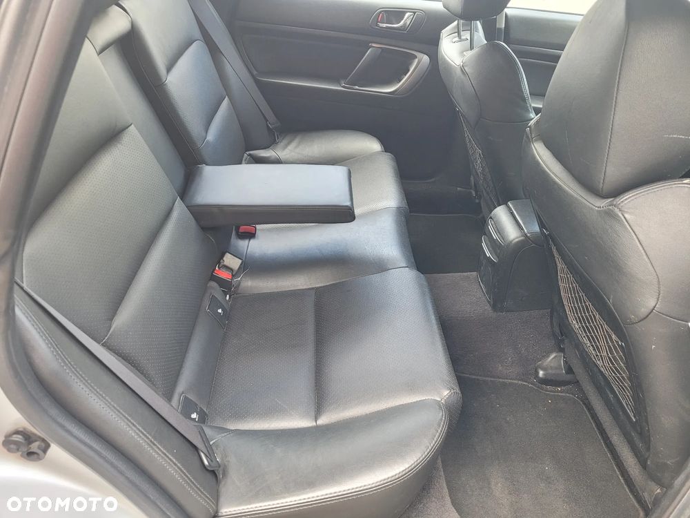 Subaru Legacy 2.5i Comfort AT - 11