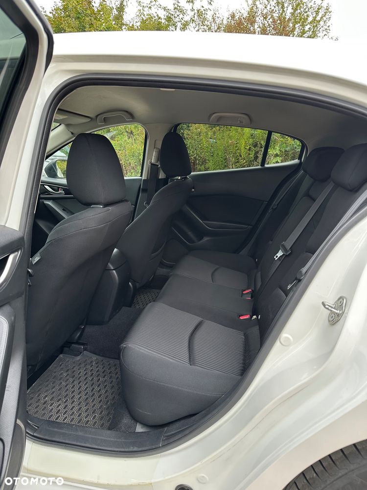 Mazda 3 - 15
