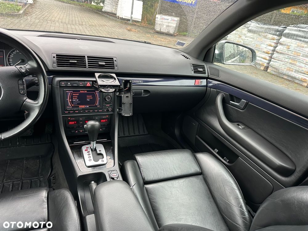 Audi S4 Avant - 14