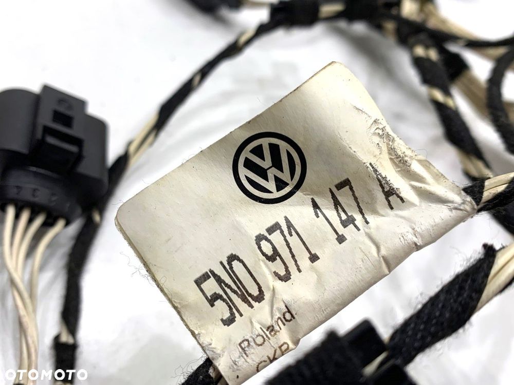 WIĄZKA KLAPY BAGAŻNIKA TYŁ  VW TIGUAN (5N_) 2007 - 2018 2.0 TDI 4motion 100 kW [136 KM] olej - 5