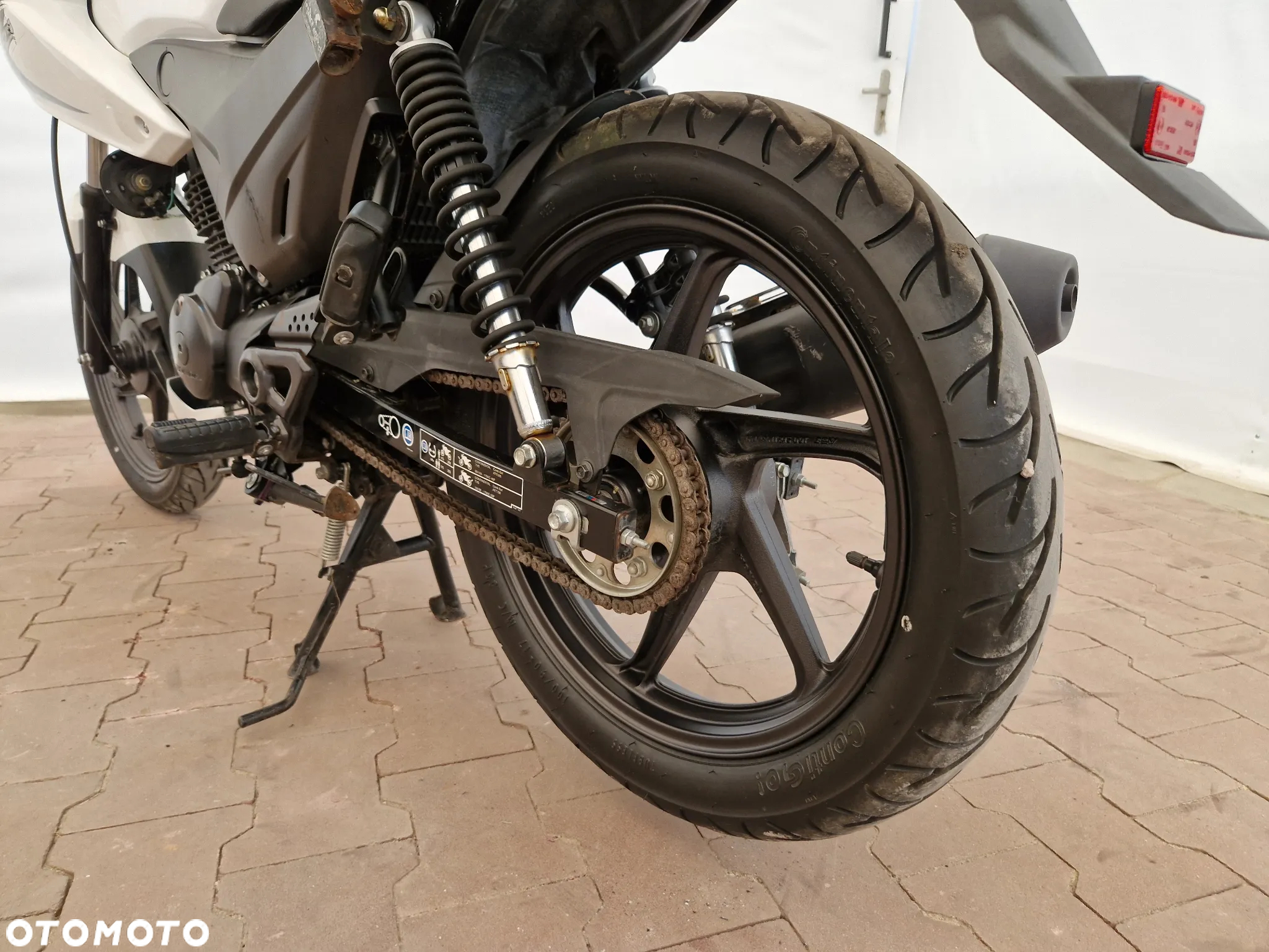 Honda CBF - 24