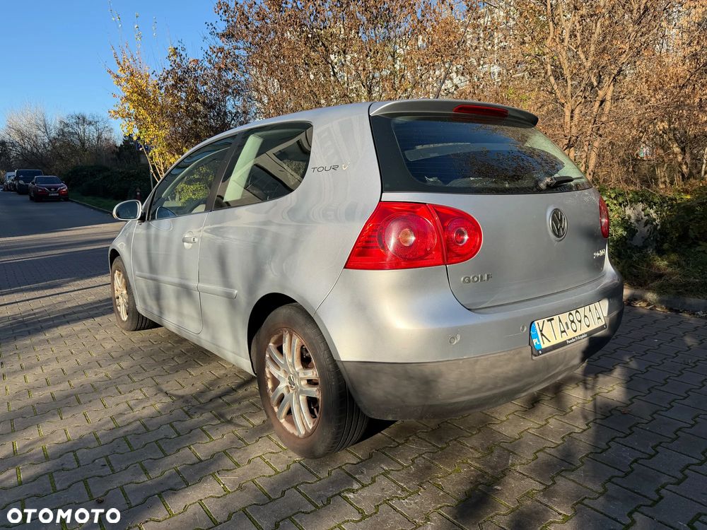 Volkswagen Golf 2.0 TDI Tour - 7