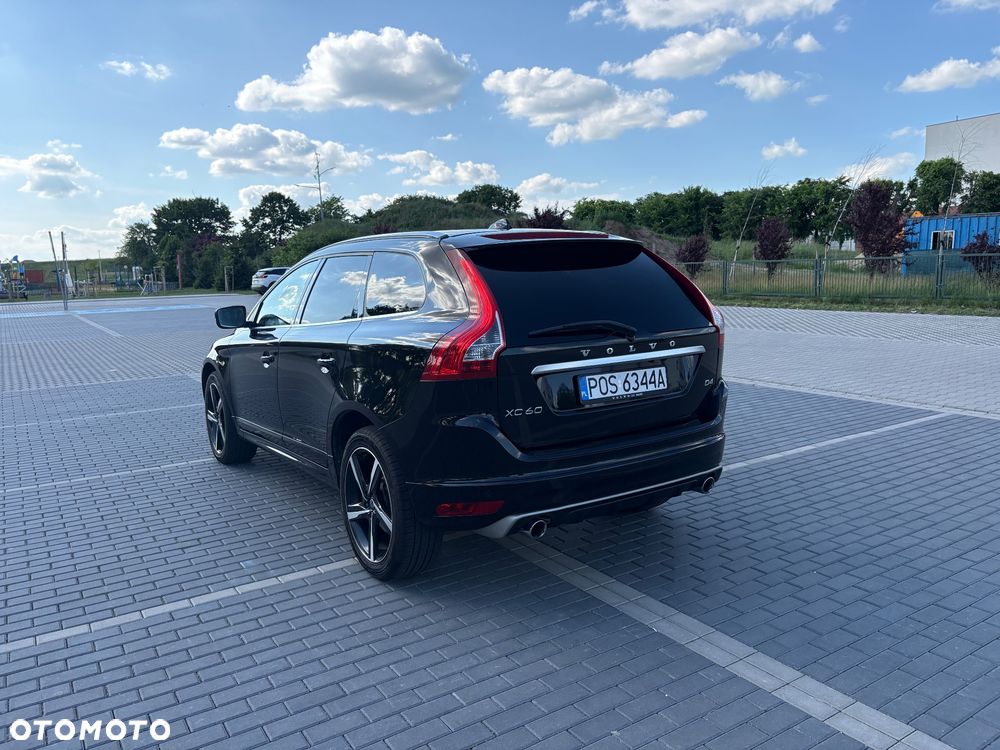 Volvo XC 60 D4 Drive-E R-Design Momentum - 11