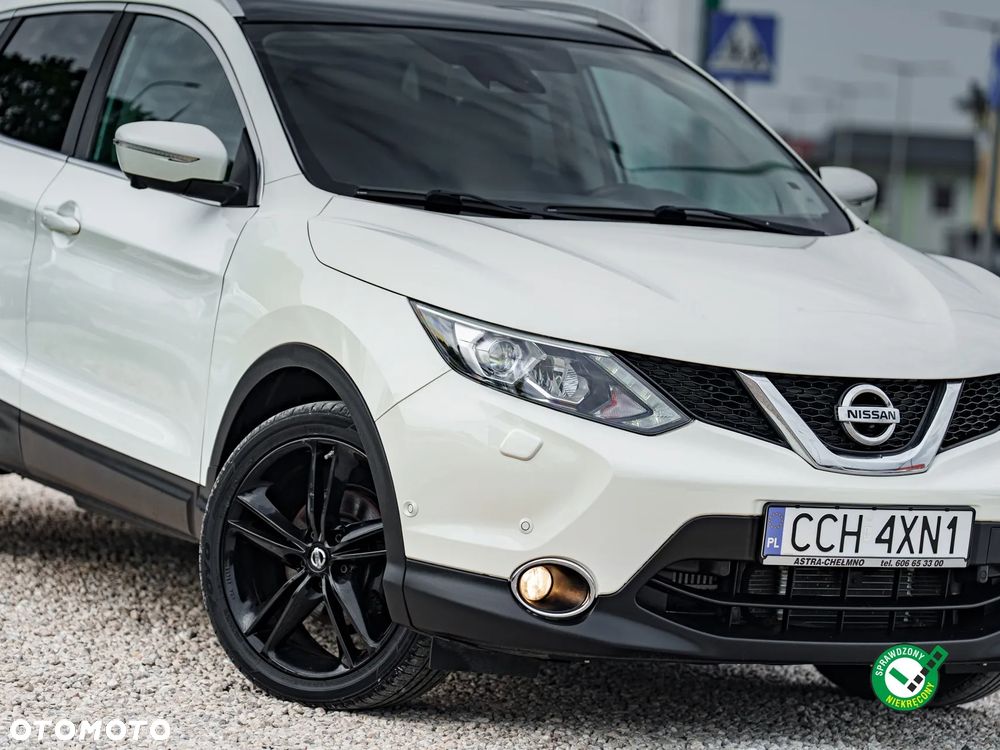 Nissan Qashqai 1.6 dCi Xtronic TEKNA+ - 12