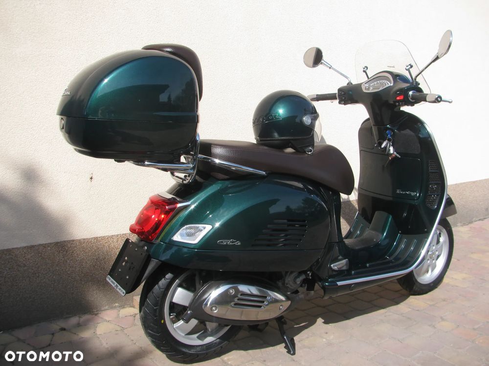 Piaggio Vespa - 3