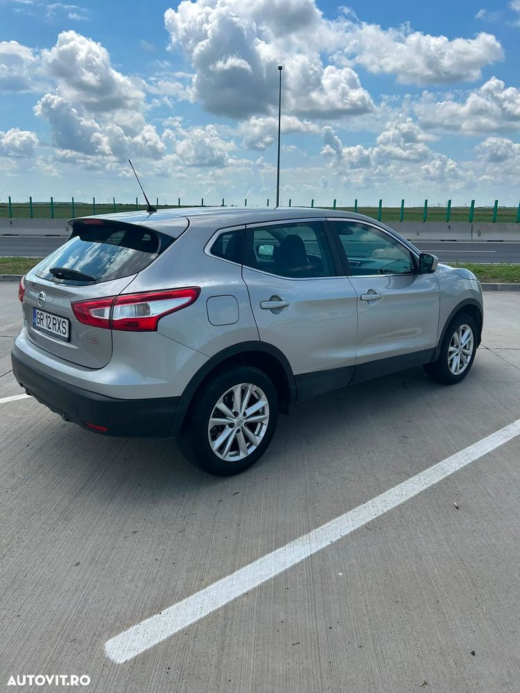 Nissan Qashqai 1.2 DIG-T Start/Stop N-Connecta - 4