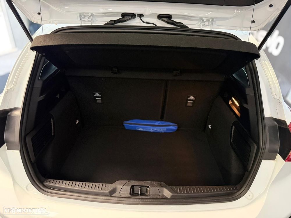 Ford Focus 1.0 EcoBoost ST-Line - 33