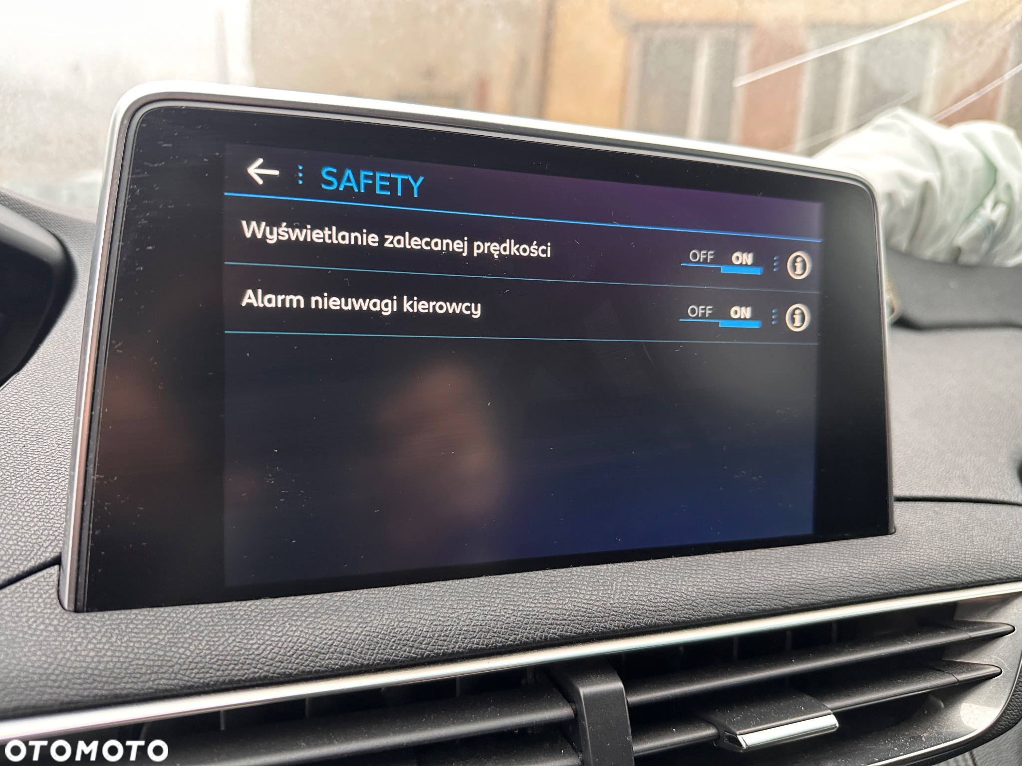 Peugeot 5008 1.5 BlueHDi Active Pack S&S EAT8 - 36