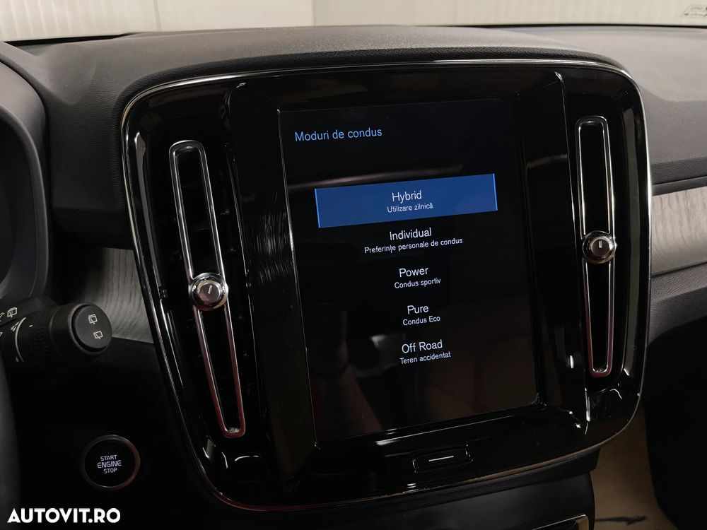 Volvo XC 40 Recharge T5 Twin Engine AT7 Inscription - 22
