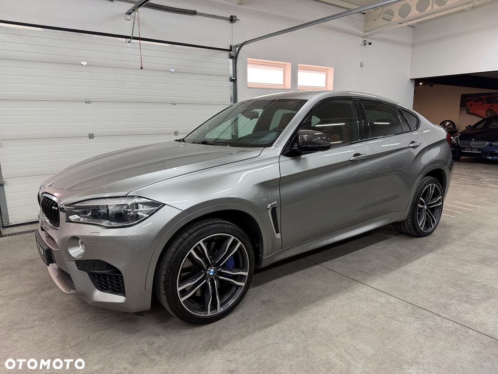 BMW X6M - 1