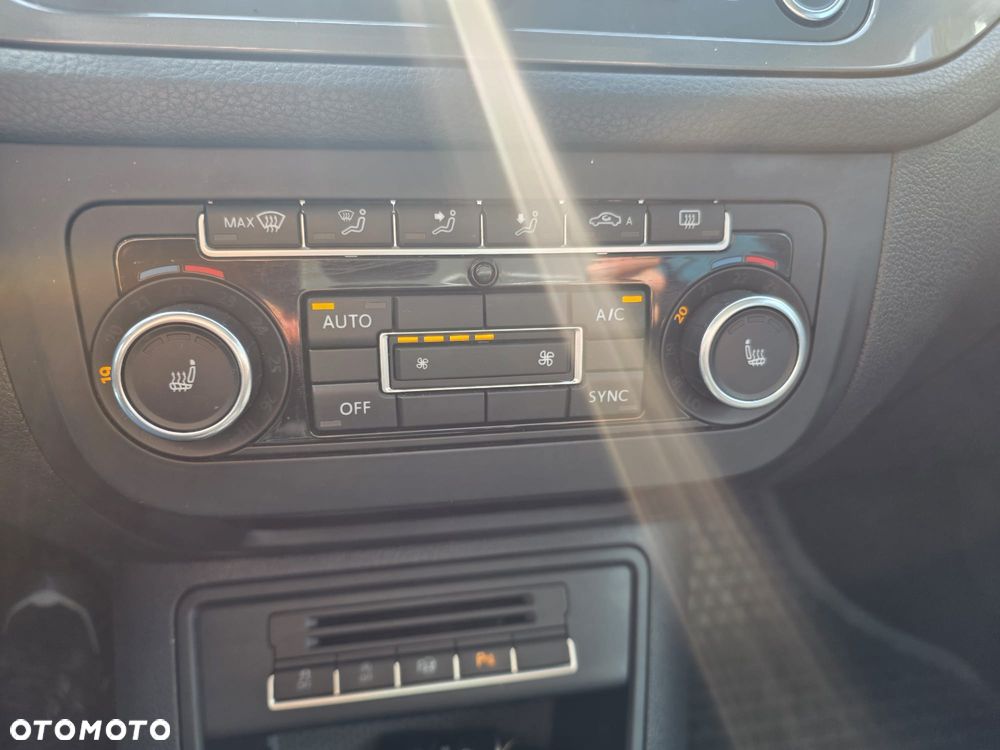 Volkswagen Tiguan 2.0 TDI DPF BlueMotion Technology Team - 17