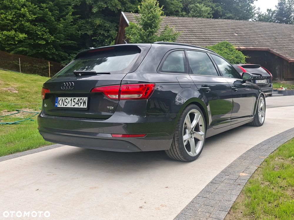 Audi A4 Avant 2.0 TDI ultra sport - 6