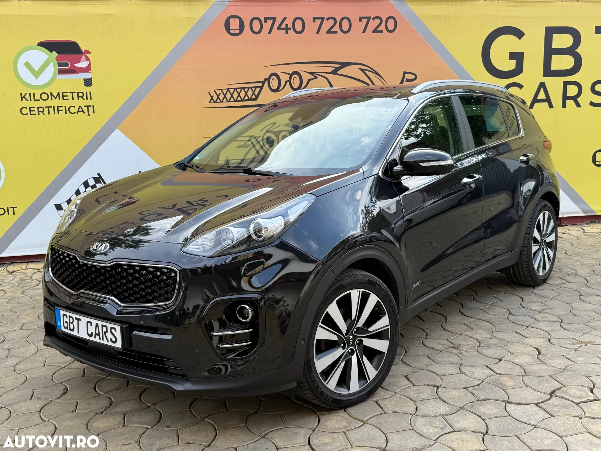 Kia Sportage 2,0 CRDI AWD Aut. Platinum - 3